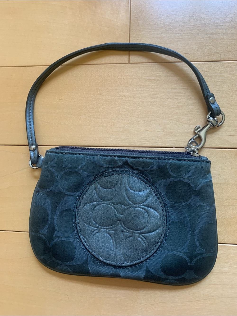 Unbranded Gray Wristlet Pouch
